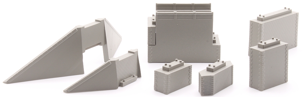 Brückenköpfe, Pfeiler und Mauern