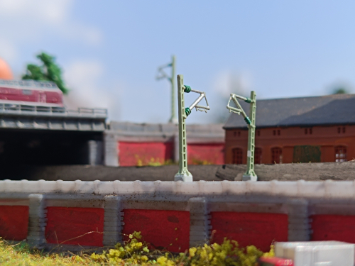 Oberleitungsmasten DB