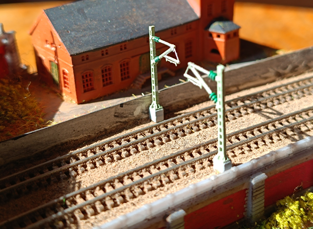 Oberleitungsmasten DB